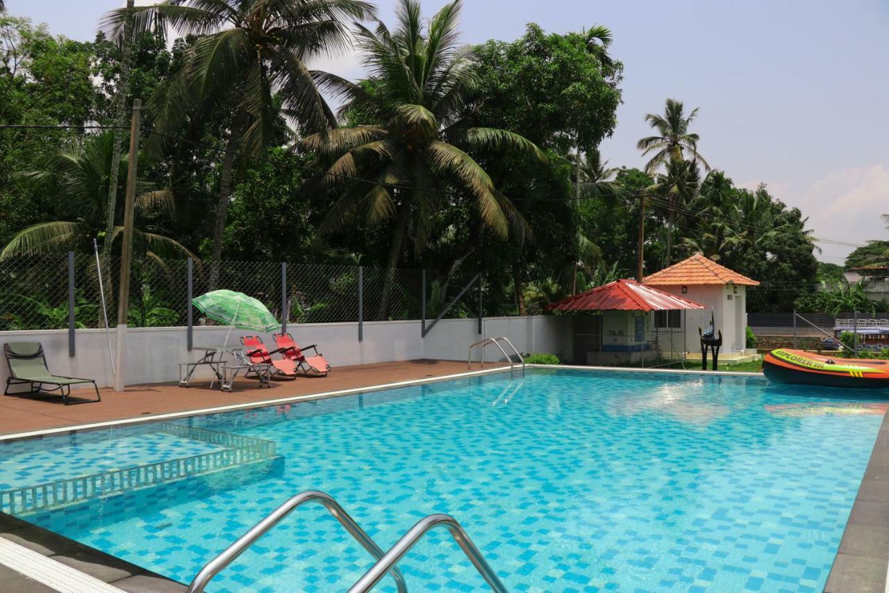 Water'S Edge Villas Alappuzha 外观 照片